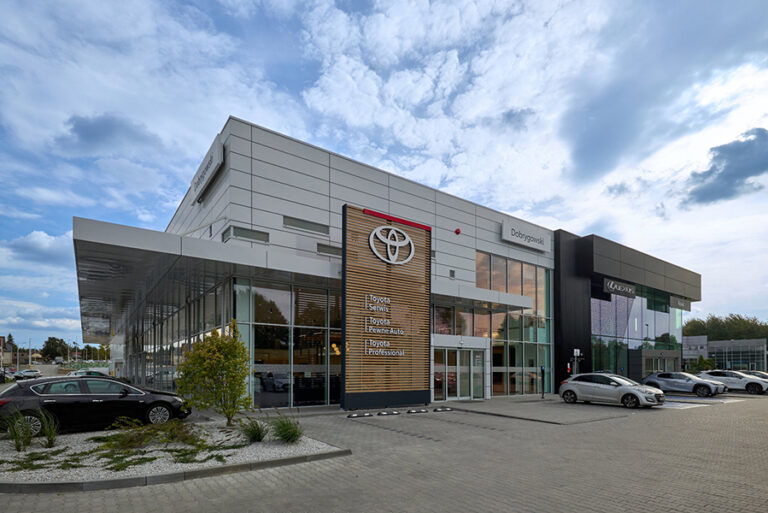 SALON SAMOCHODOWY TOYOTA I LEXUS W RYBNIKU